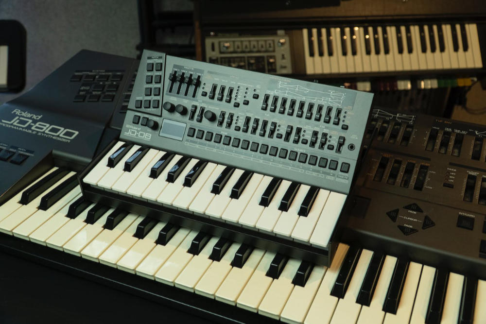 Roland Synthesizer